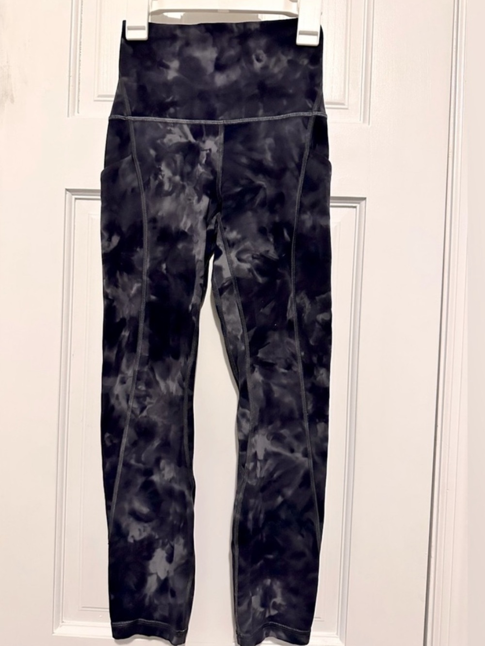 Black and Gray Tie Dye Lululemon Leggings